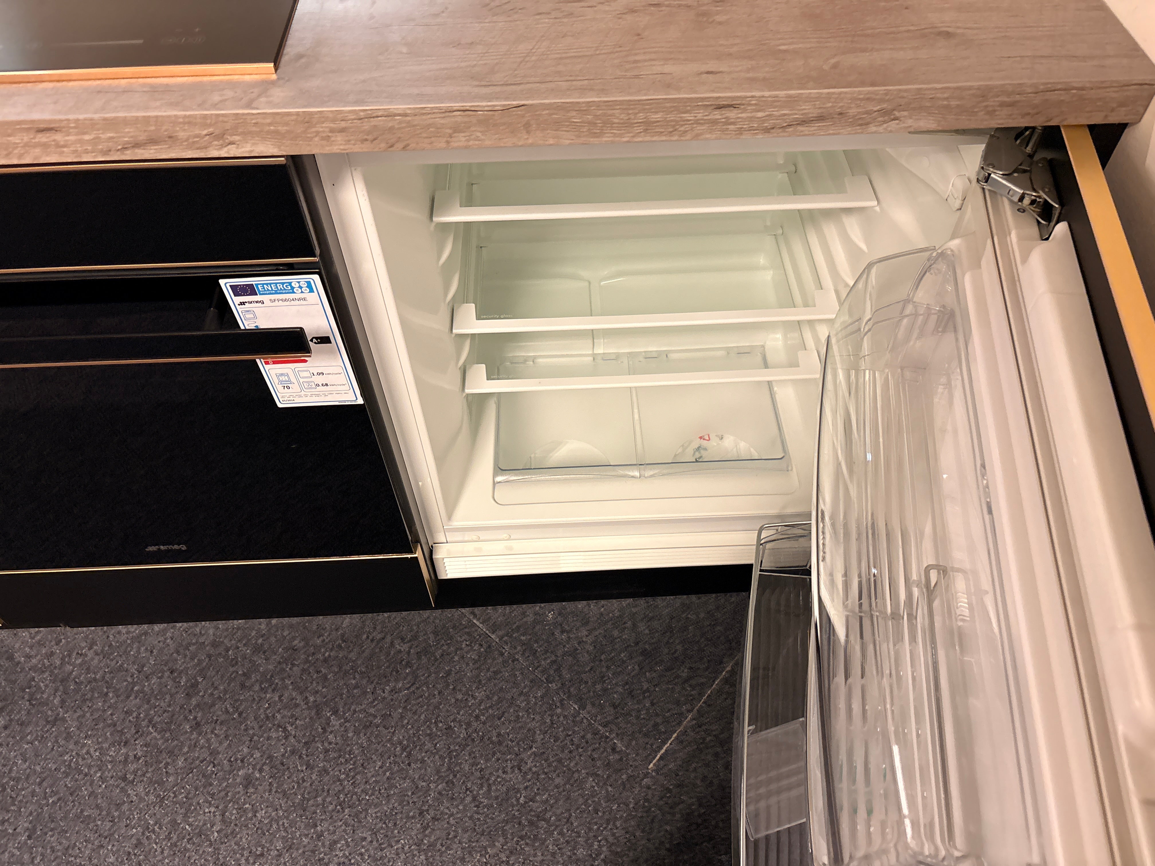 04593 - Nolte flair keuken met Smeg apparatuur