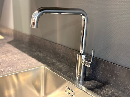 04649 - Houtlook schiereiland keuken
