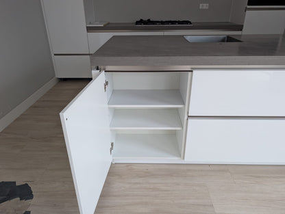 04325 - Witte schiereiland keuken van Schmidt