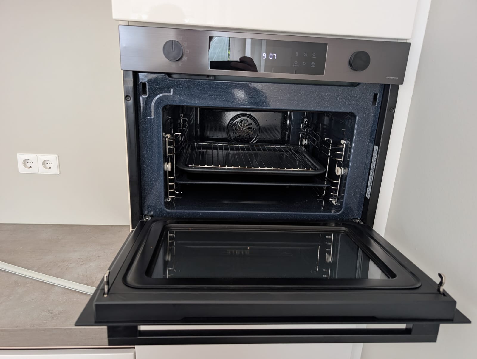 04325 - Witte schiereiland keuken van Schmidt