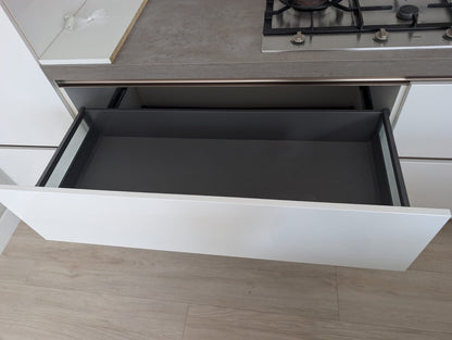 04325 - Witte schiereiland keuken van Schmidt