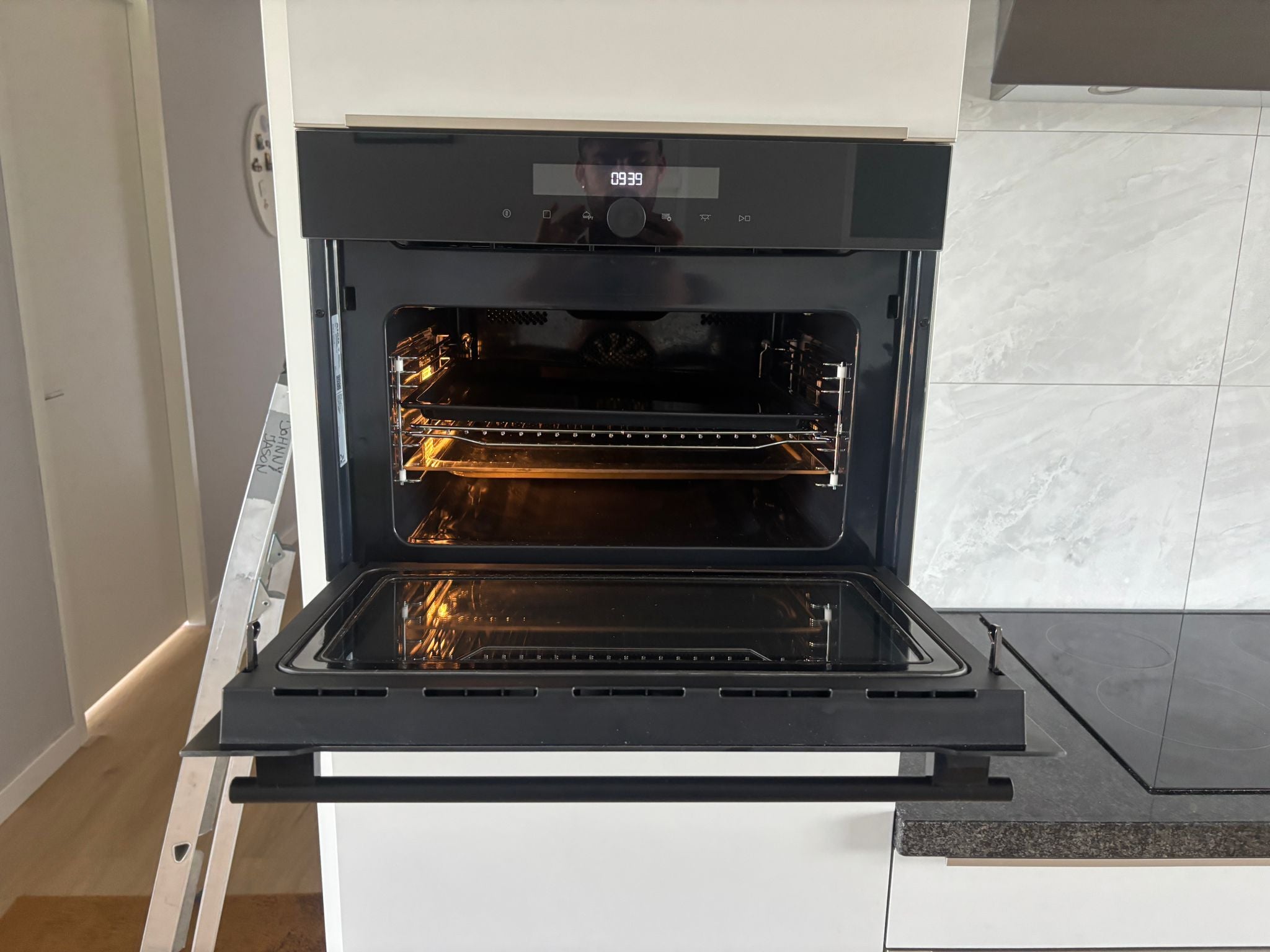 03997 - Witte parallel keuken