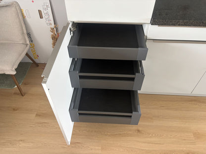 03997 - Witte parallel keuken