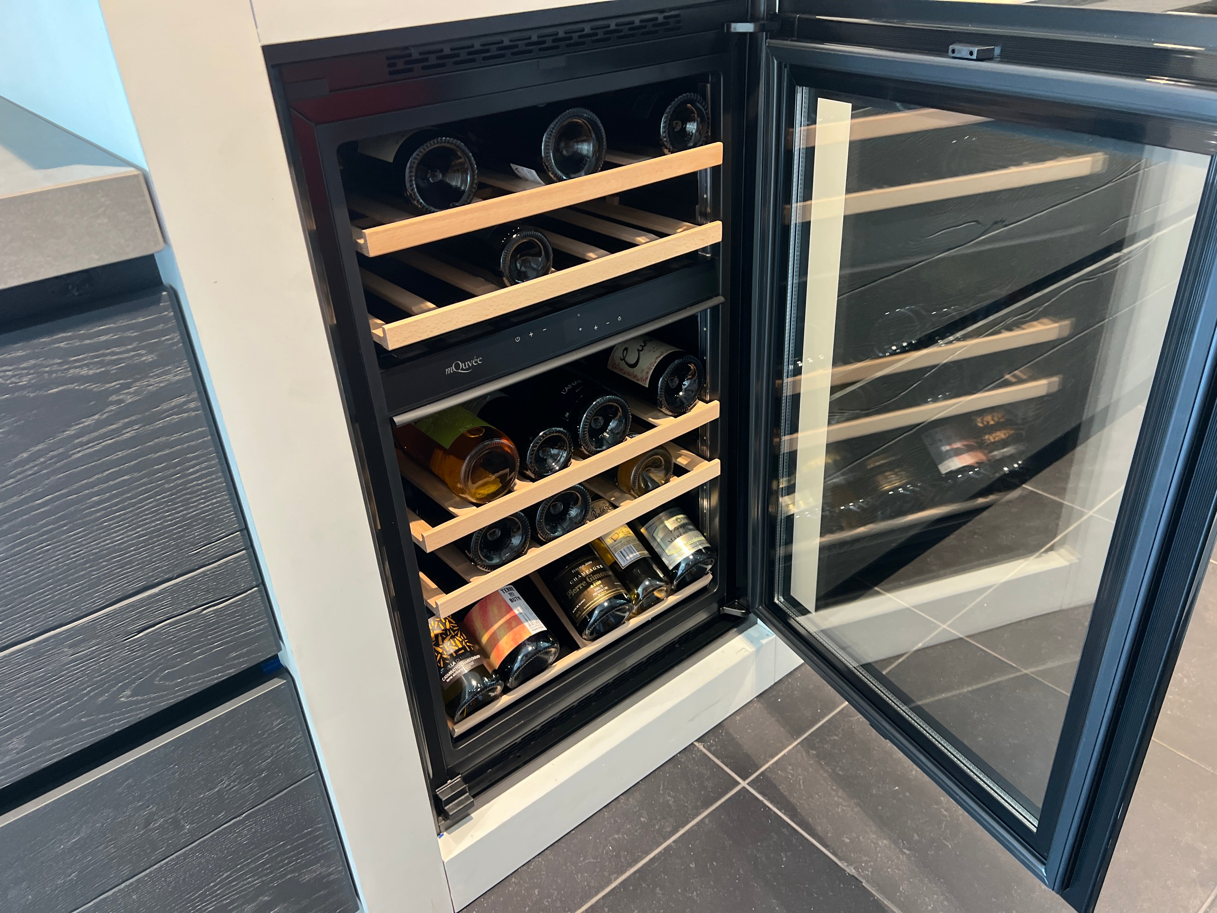04625 - Hollands maatwerk eilandkeuken met eetgedeelte