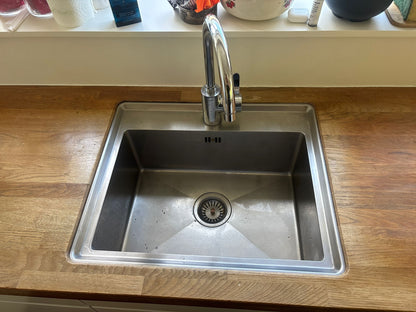 04845 - Witte eilandkeuken met bar