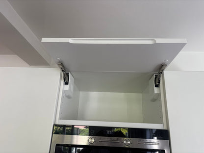 04845 - Witte eilandkeuken met bar