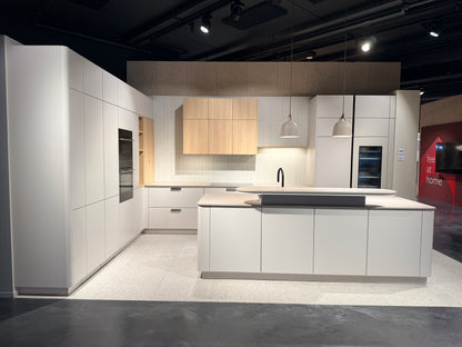 05103 - Schüller moderne L-keuken met eiland