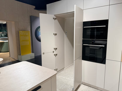 05103 - Schüller moderne L-keuken met eiland