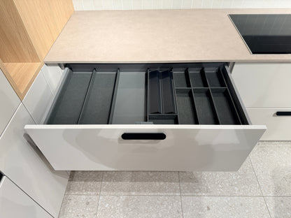 05103 - Schüller moderne L-keuken met eiland