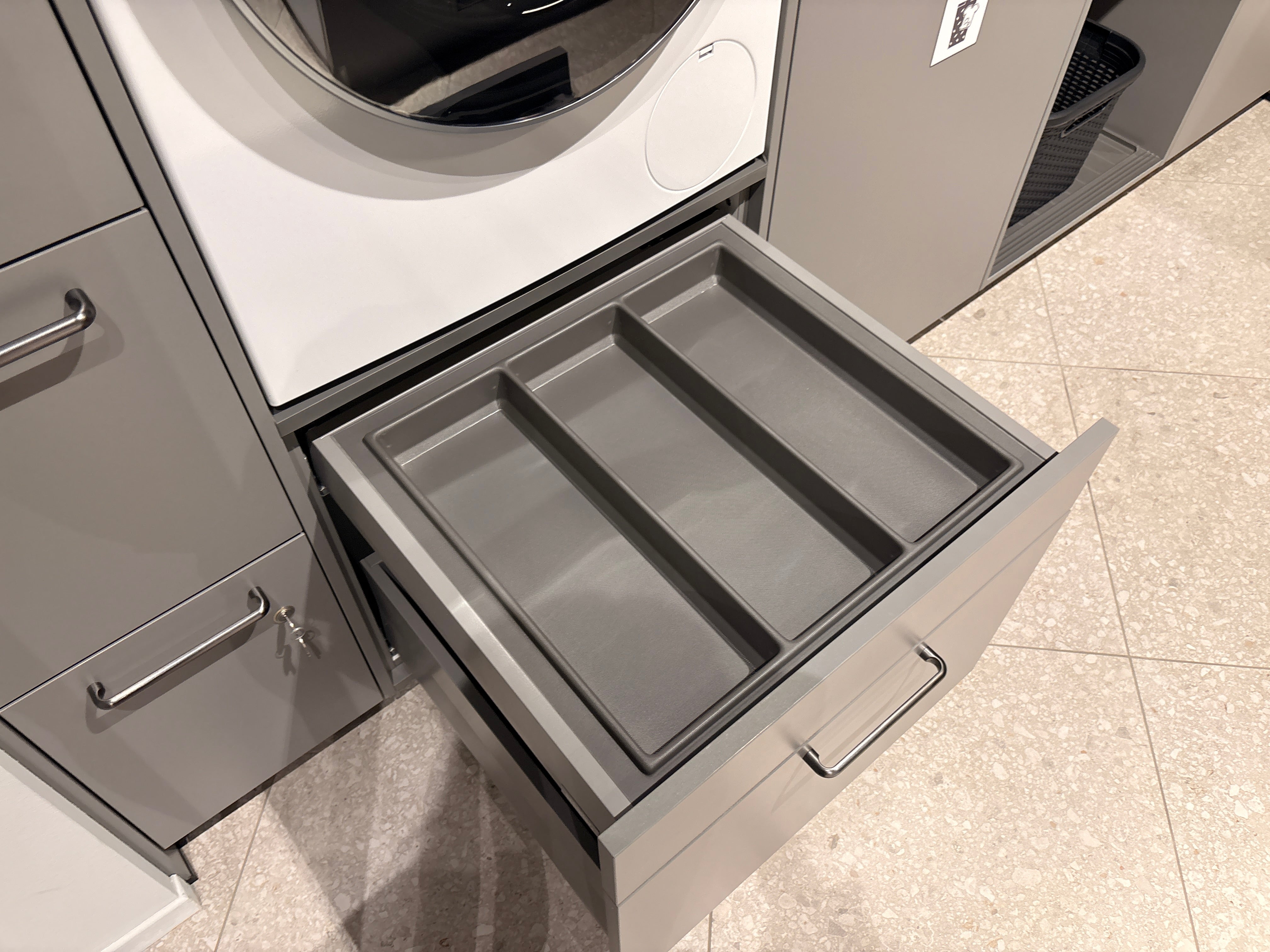 05093 - Schüller Nova bijkeuken met wasmachine