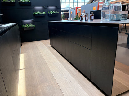 05123 - Schüller design keuken met spiegel eiland