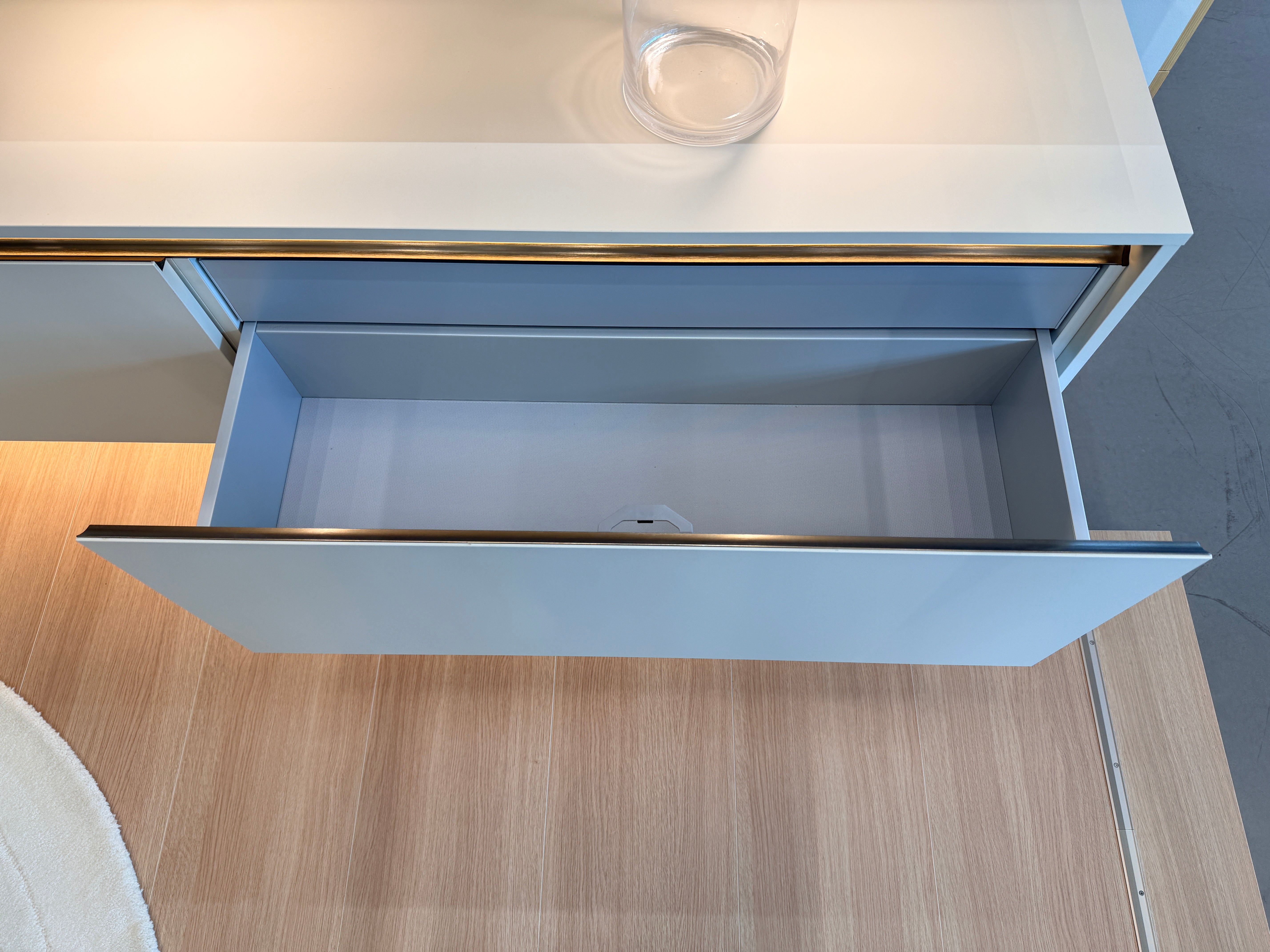 05127 - Vitrine meubel Pronorm