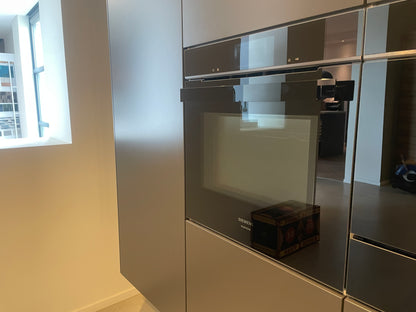 05173 - Luxe eilandkeuken met RVS front