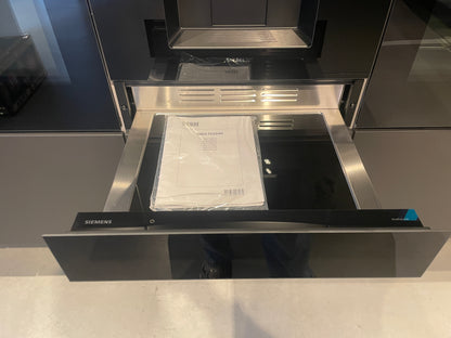 05173 - Luxe eilandkeuken met RVS front