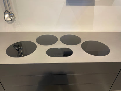 05173 - Luxe eilandkeuken met RVS front