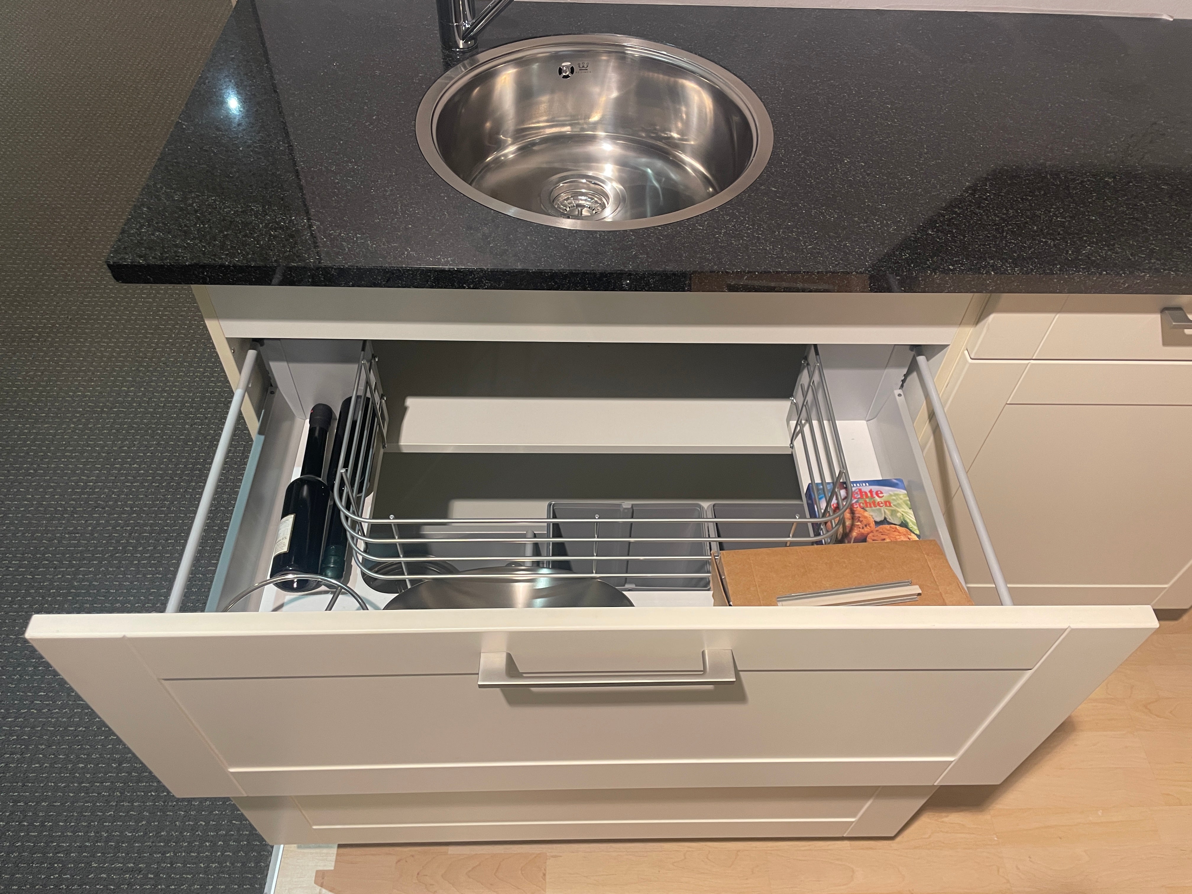 05187 - Rechte landelijke keuken