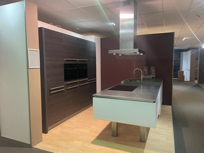 05191 - Moderne schiereiland keuken