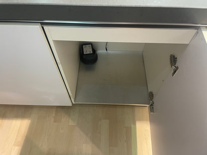 05191 - Moderne schiereiland keuken