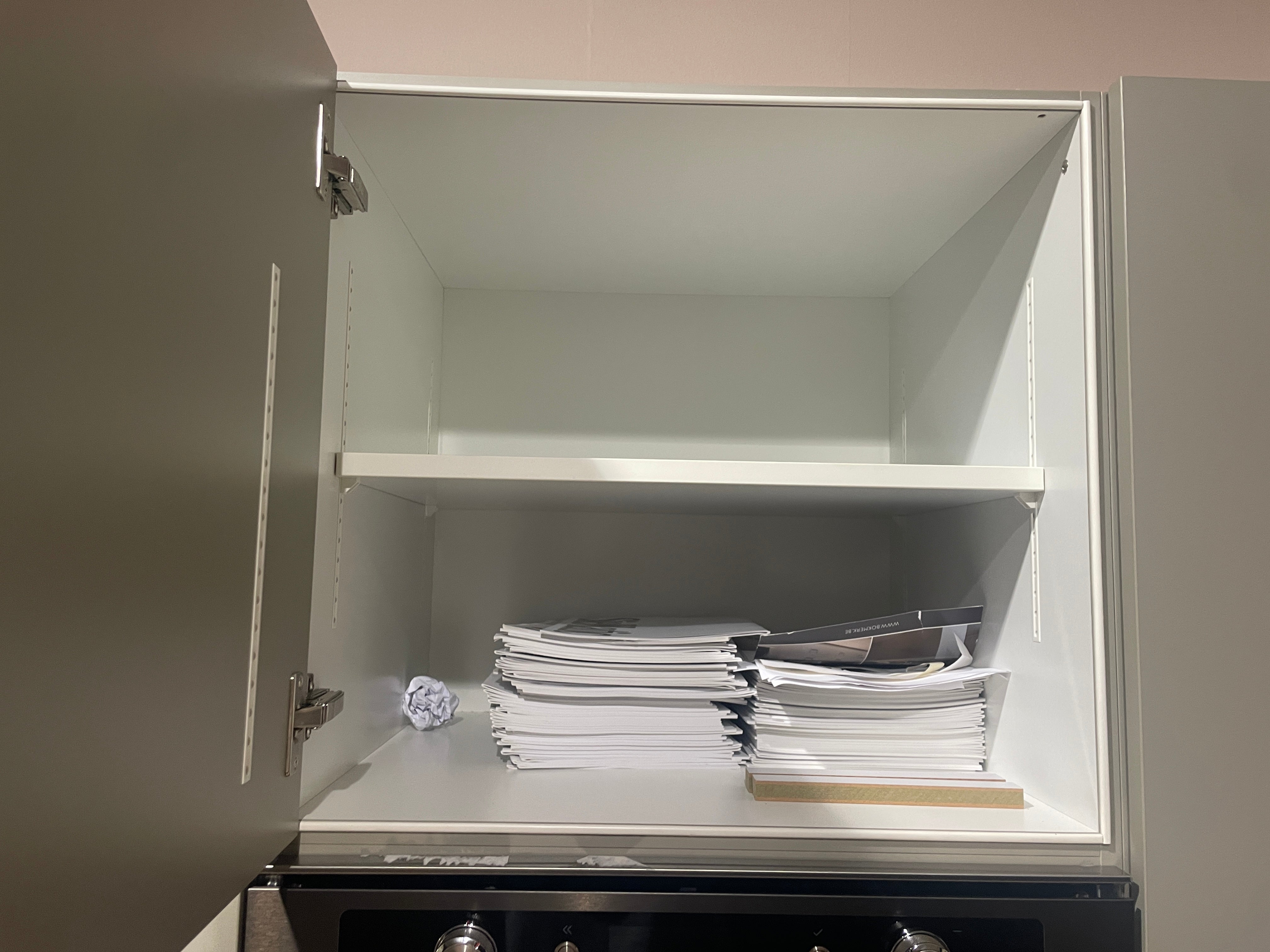 05193 - Siematic rechte keuken met kastenwand