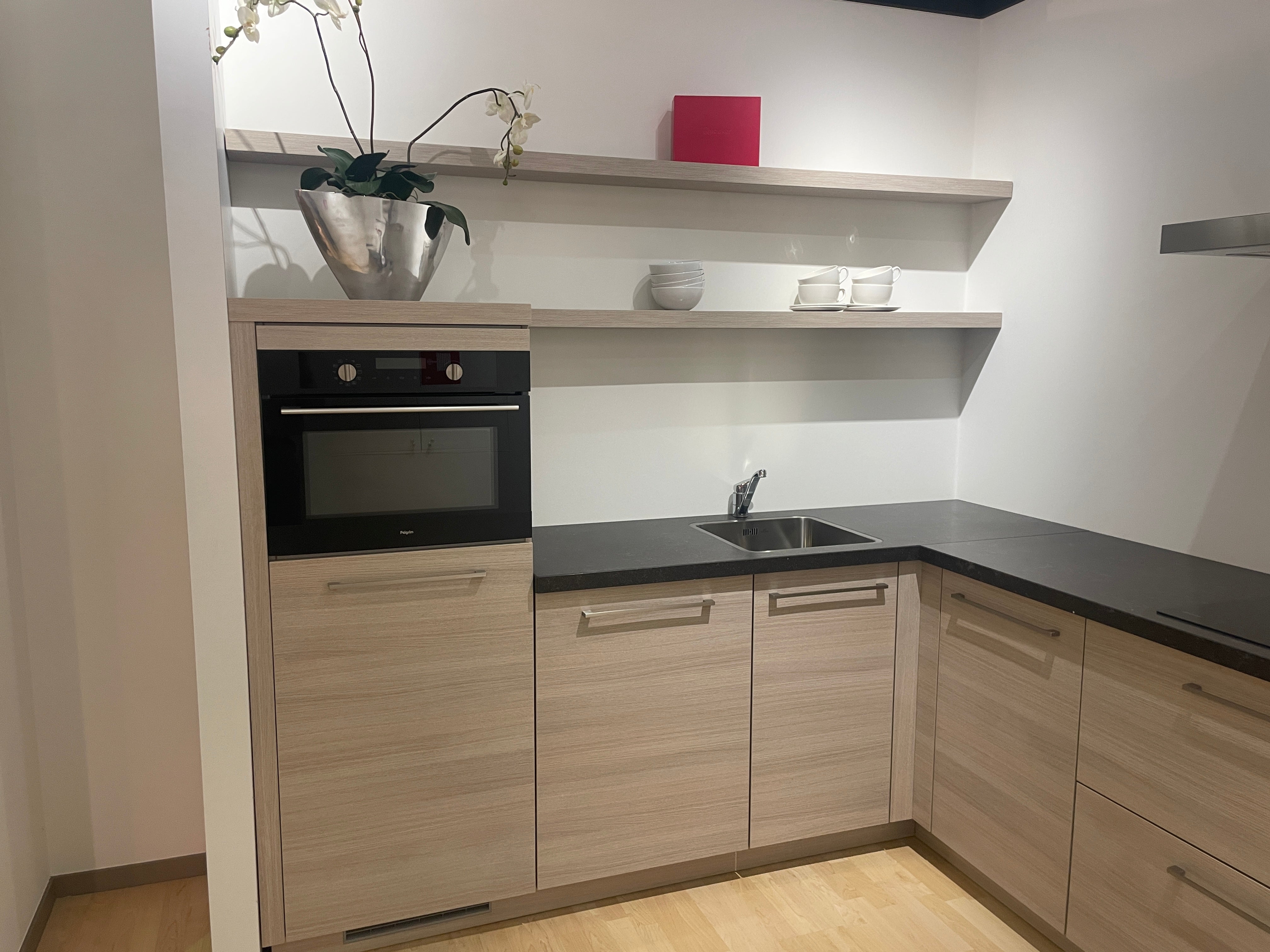 05195 - Houtlook hoekkeuken