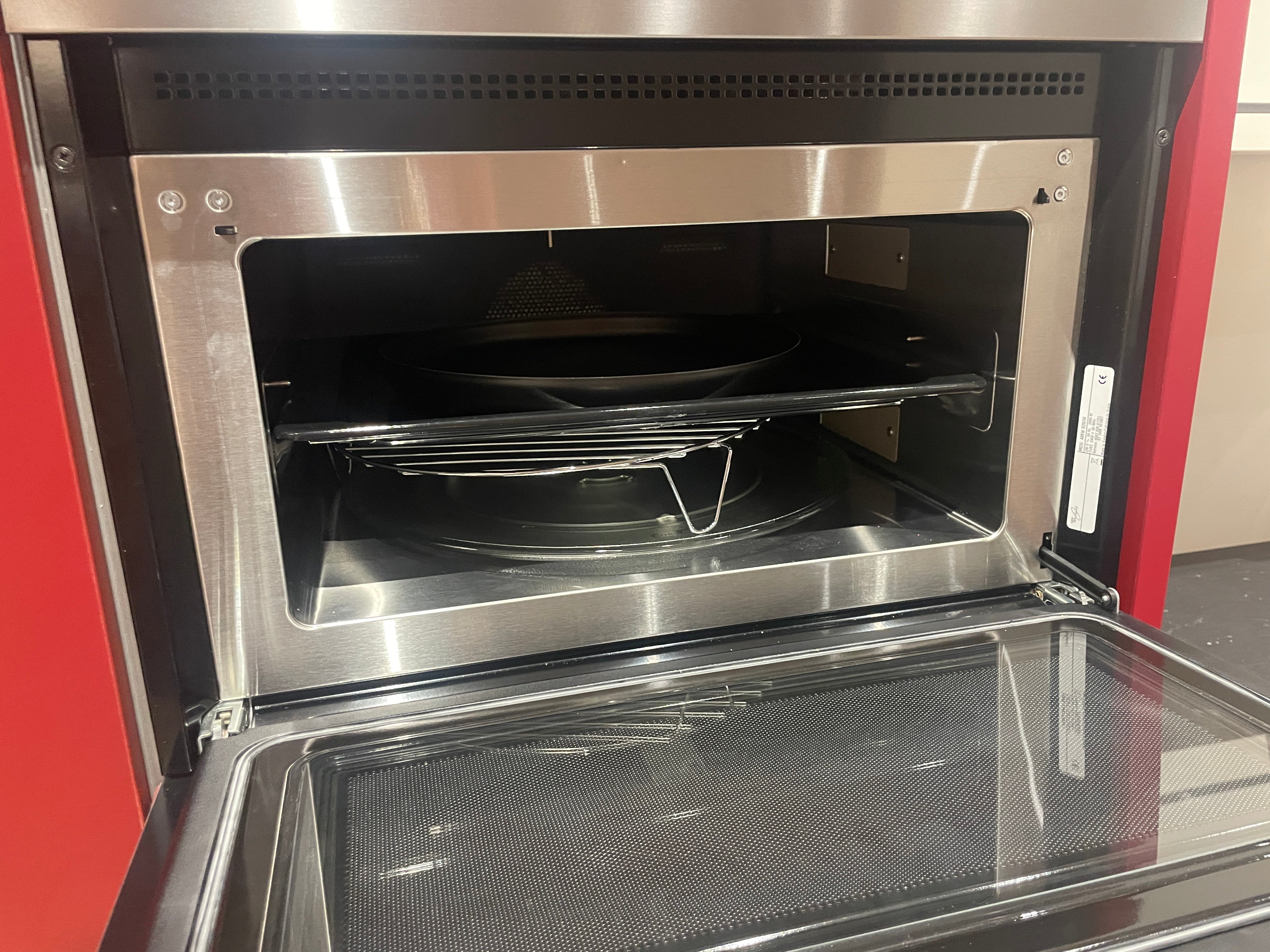 05209 - Retro rode keuken