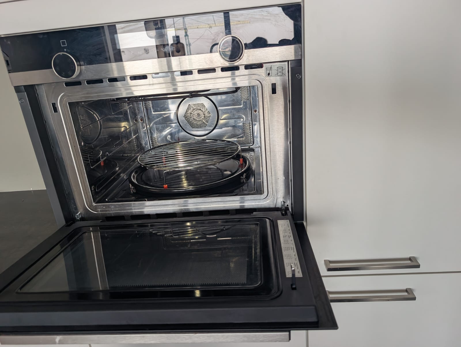 04925 - Witte eilandkeuken