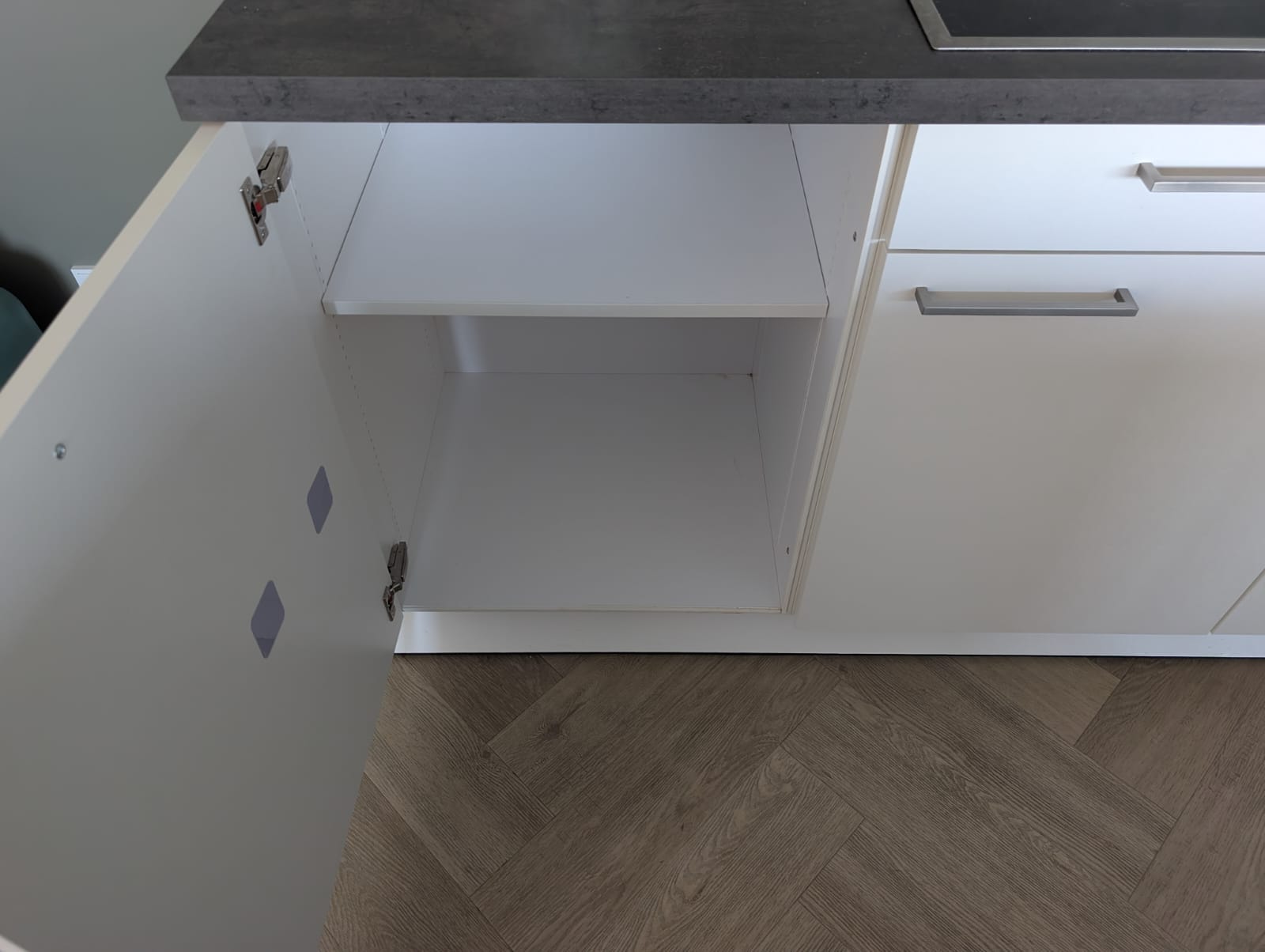04925 - Witte eilandkeuken