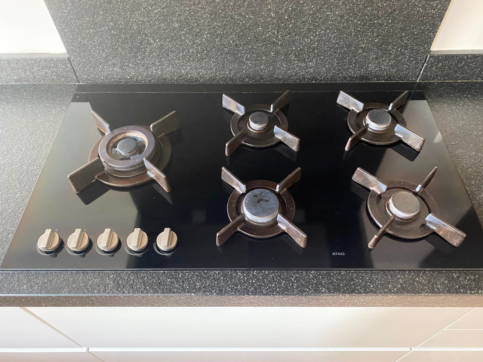 05051 - Moderne keuken met bar