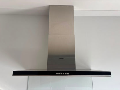 04755 - Beige eilandkeuken