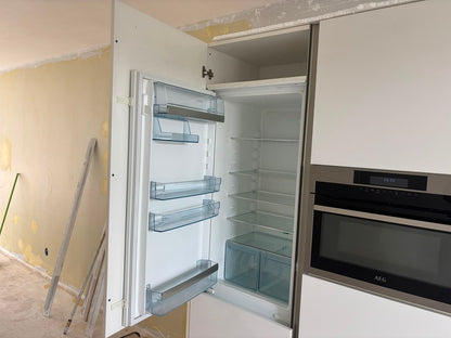 05047 - Moderne hoogglans witte hoekkeuken