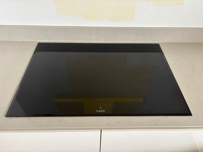 05047 - Moderne hoogglans witte hoekkeuken