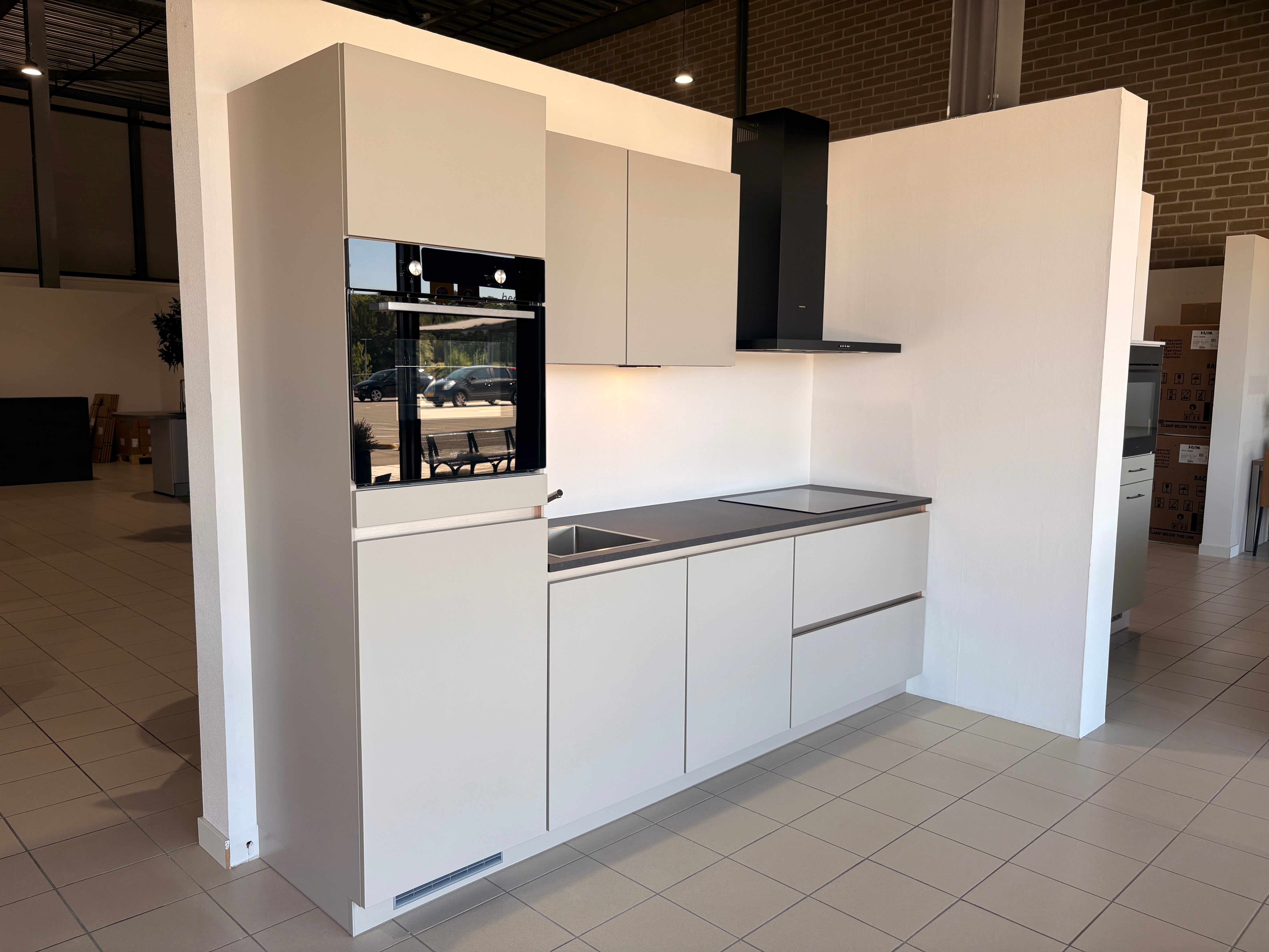 05454 - Lichte rechte keuken