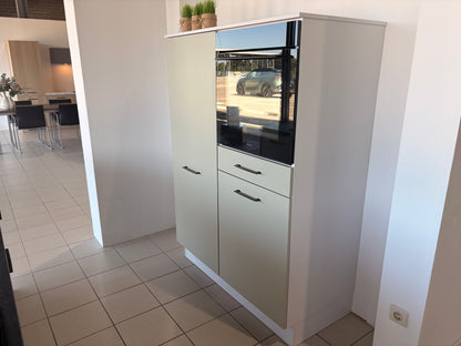 05450 - Impuls eilandkeuken met smalle kastenwand