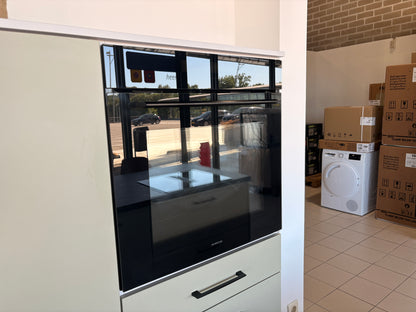 05450 - Impuls eilandkeuken met smalle kastenwand