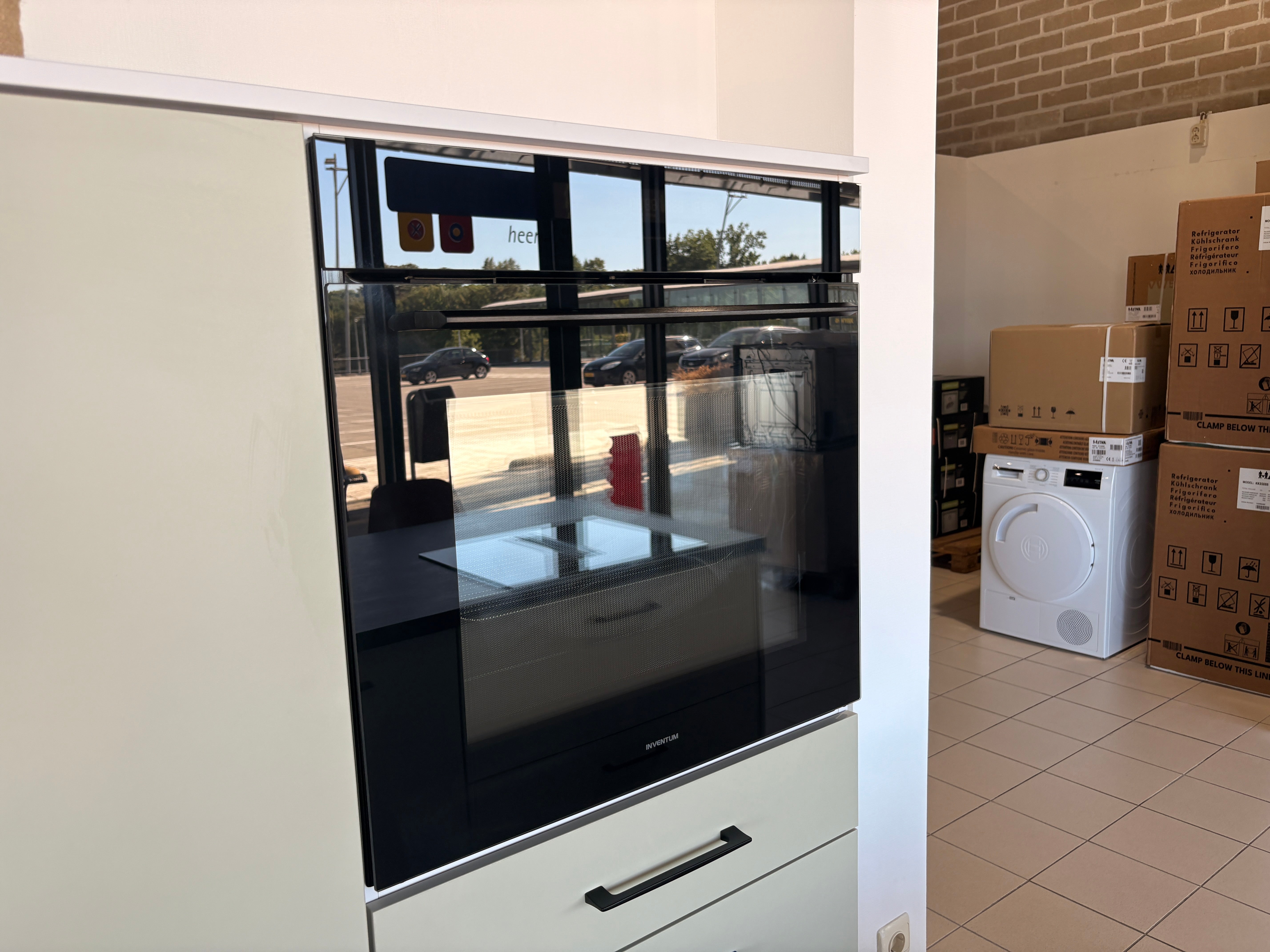 05450 - Impuls eilandkeuken met smalle kastenwand