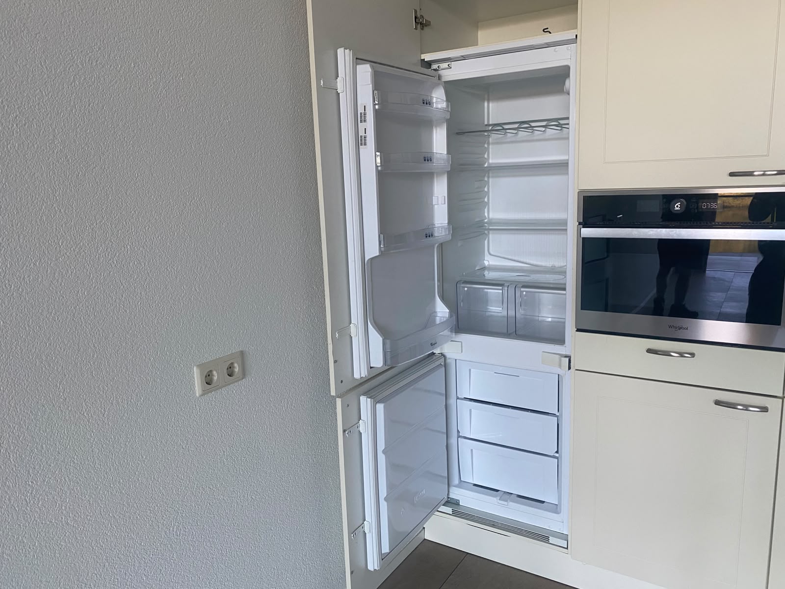 05131 - Witte hoekkeuken