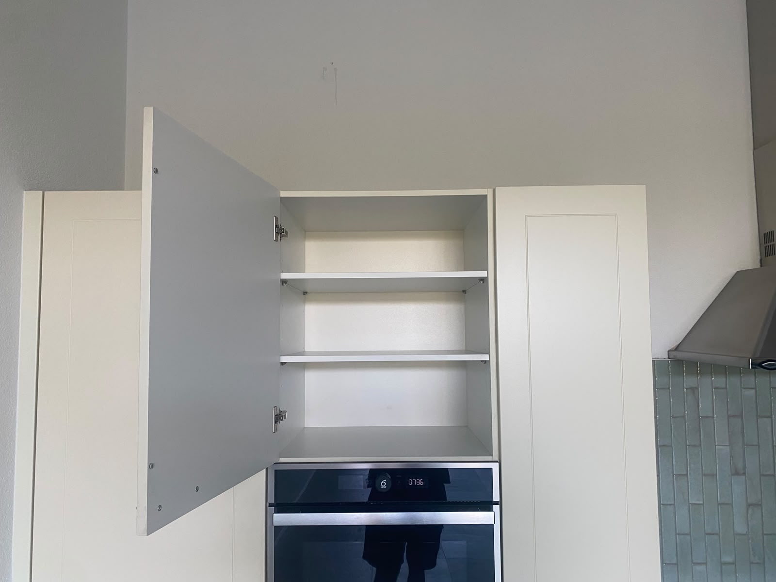 05131 - Witte hoekkeuken