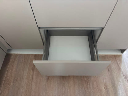 05404 - Moderne schiereiland keuken