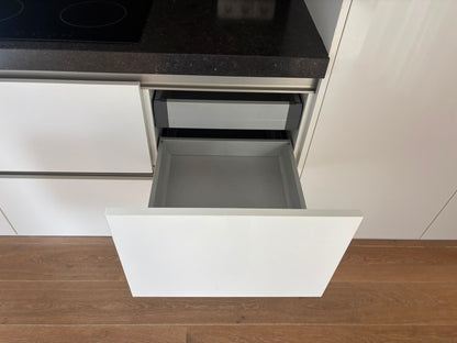 05235 - Witte hoekkeuken
