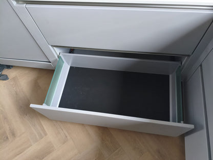 05137 - Bruynzeel grijze keuken