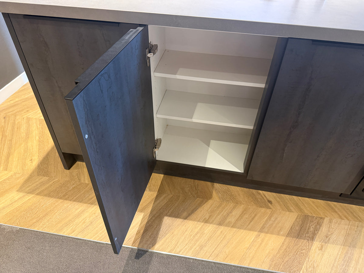 05719 - Moderne Pronorm eilandkeuken