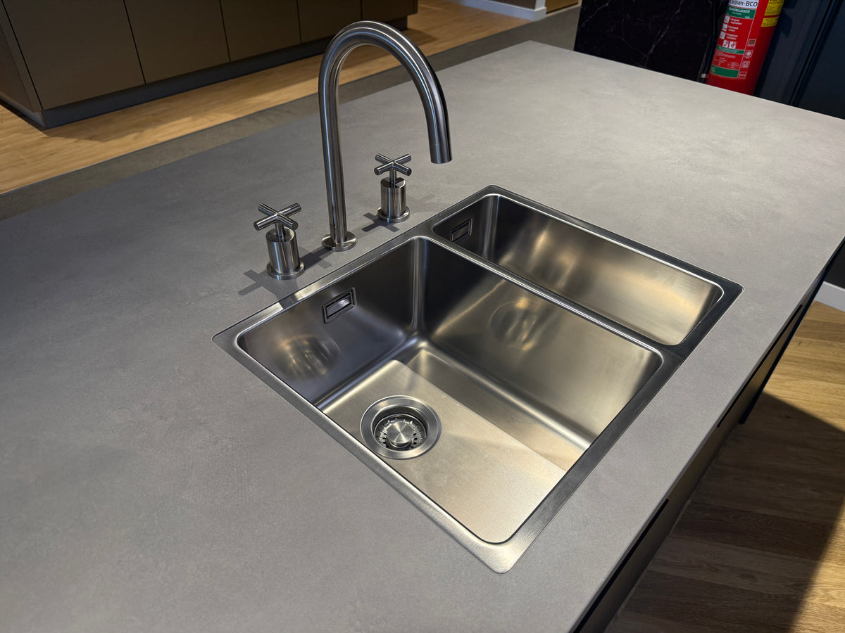 05719 - Moderne Pronorm eilandkeuken