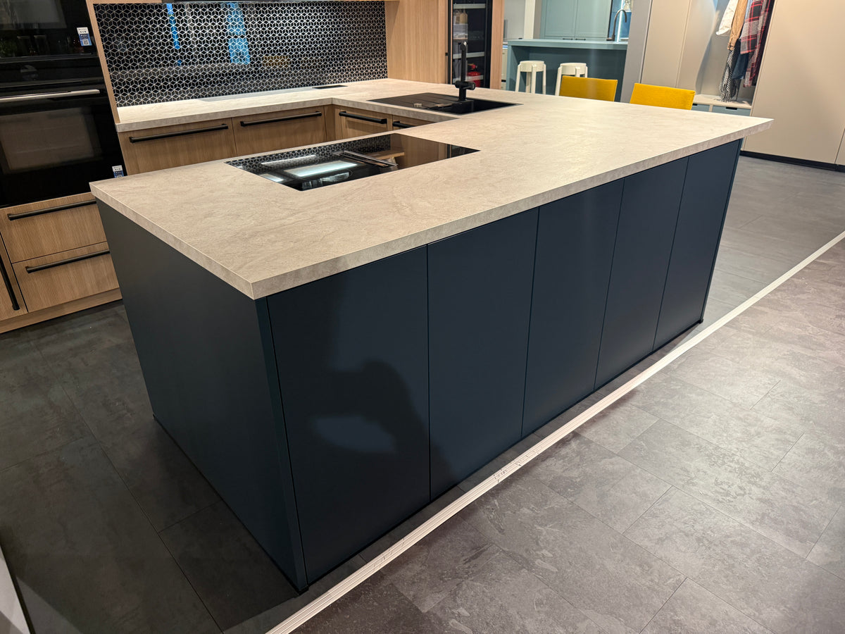 05757 - Schüller schiereiland keuken
