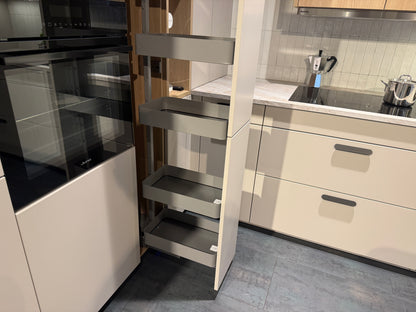 05767 - Eilandkeuken met bar