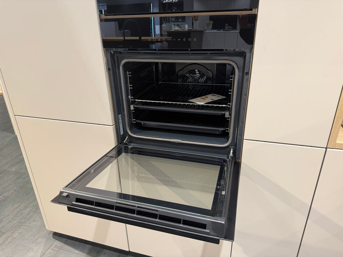 05767 - Eilandkeuken met bar