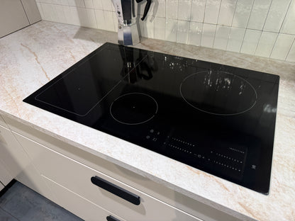 05767 - Eilandkeuken met bar
