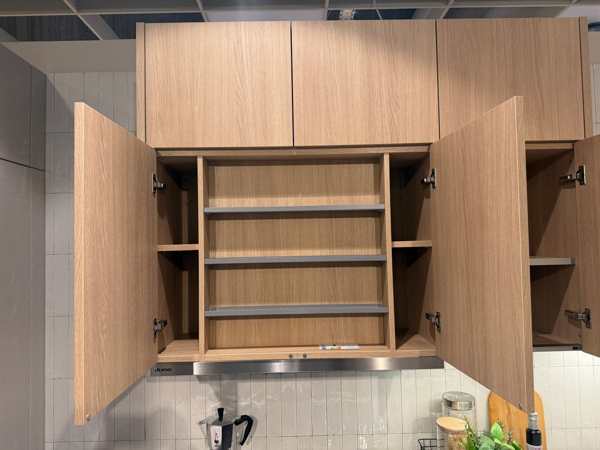 05767 - Eilandkeuken met bar