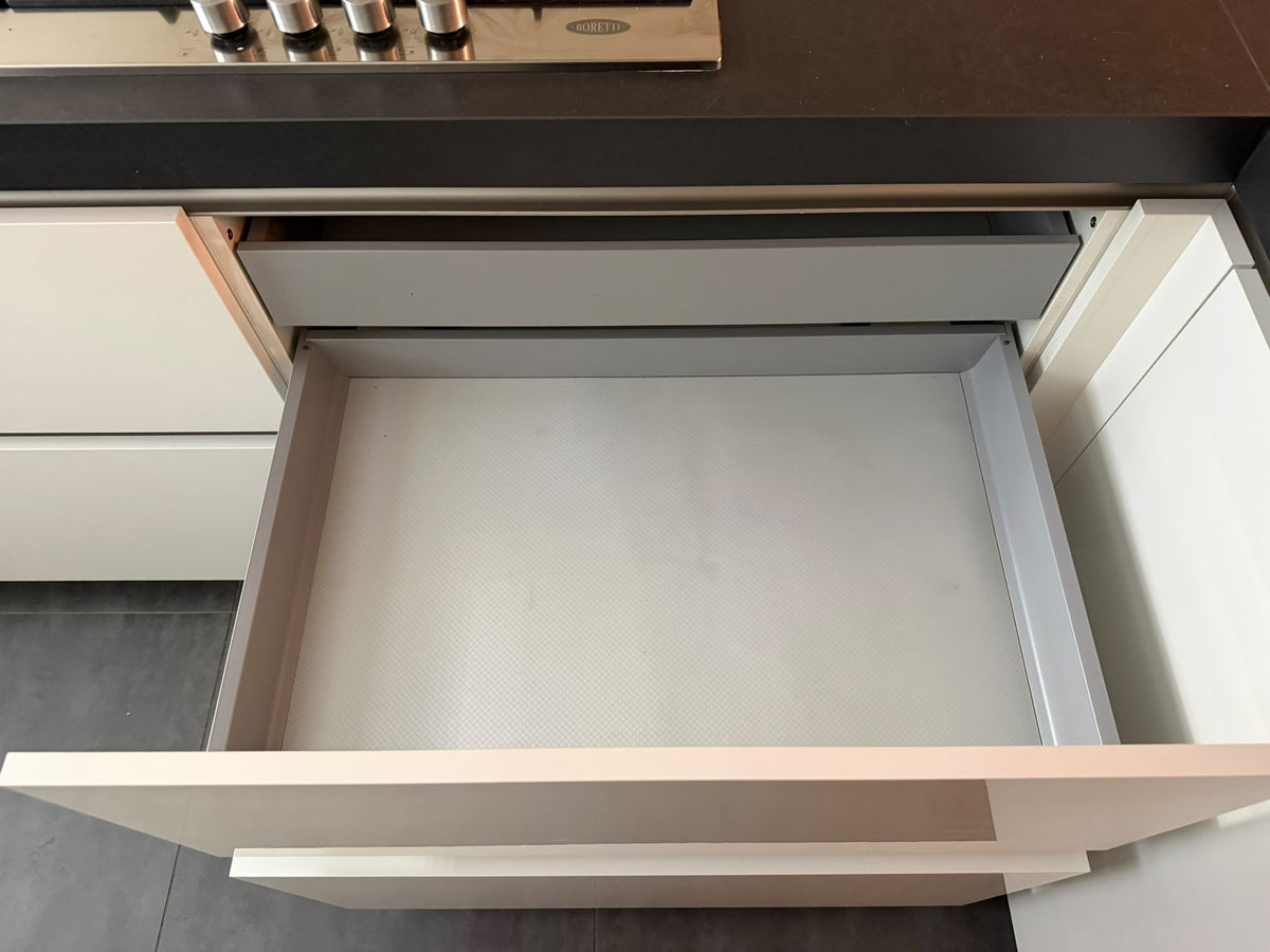05526 - Witte schiereiland keuken