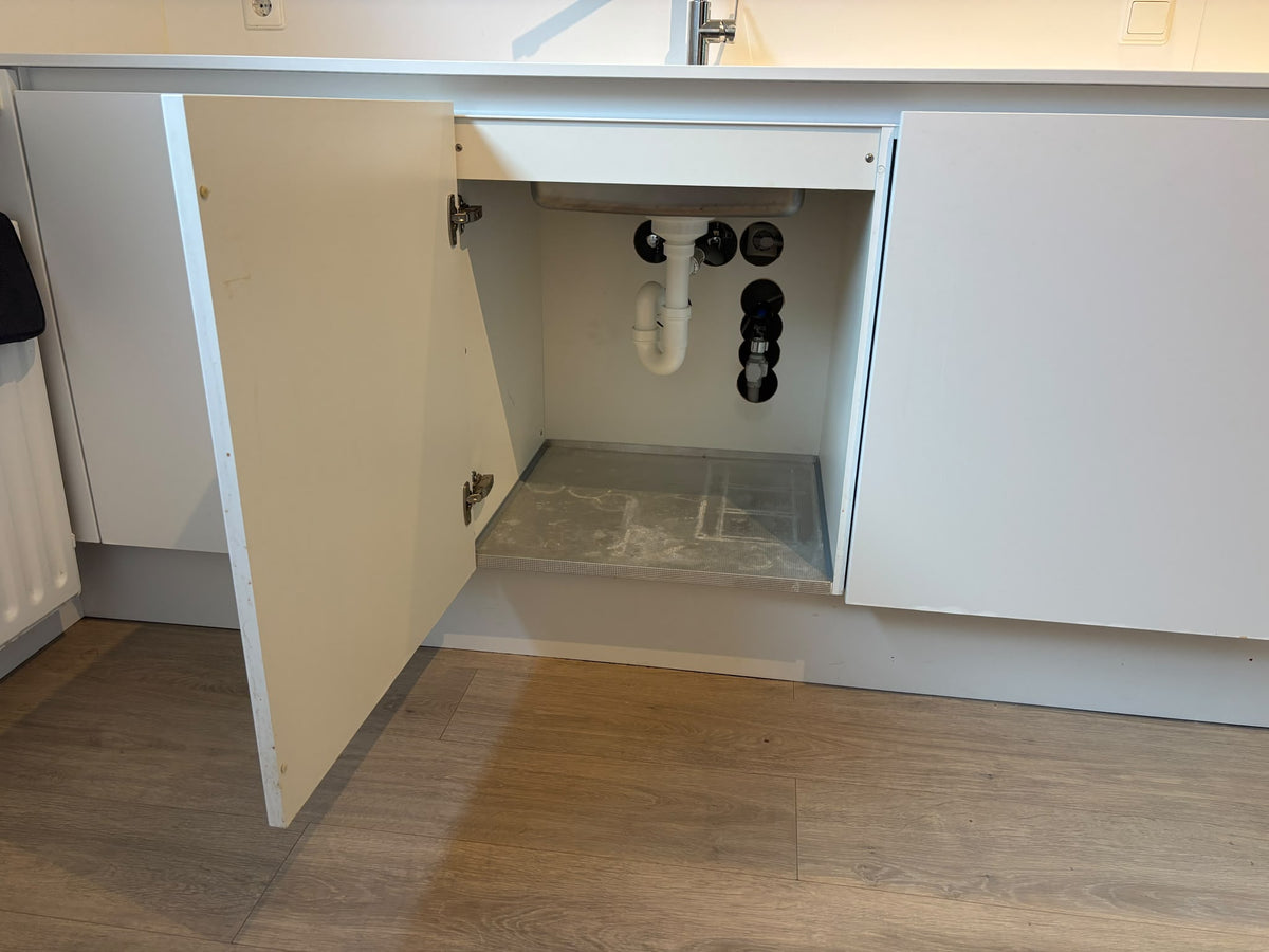 05616 - Witte schiereiland keuken