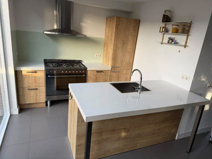 05729 - Houtlook schiereiland keuken